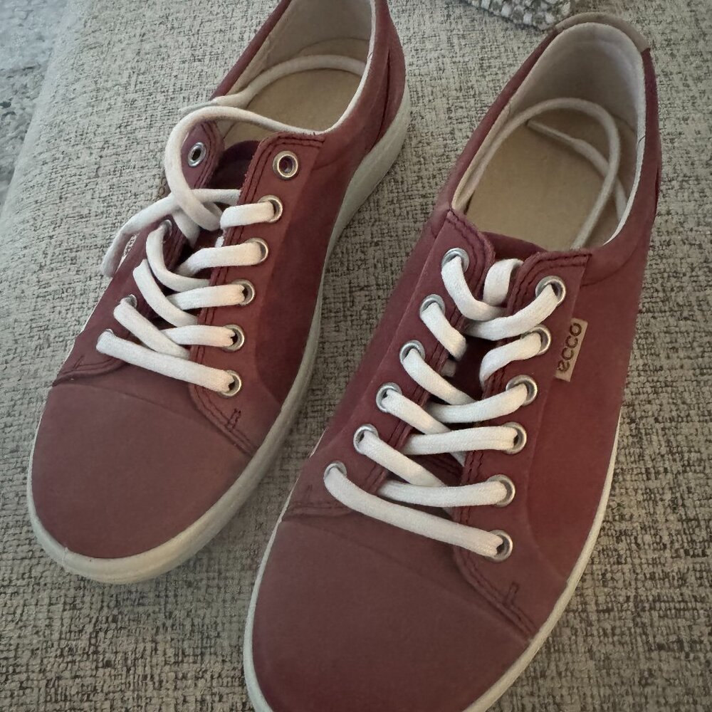 Ecco Sneakers-EU 38 (US Women's 7-7.5)